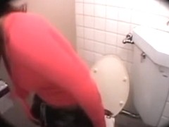 Horny Japanese bitch went to a WC to play with a sex toy