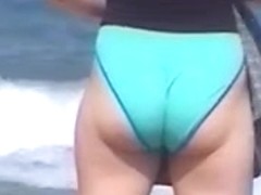 candid beach compilation 4