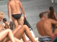 Cute amateur blonde teens beach voyeur vid