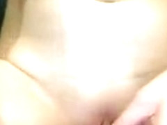 Foxy amateur brunette BBW toying herself on web cam