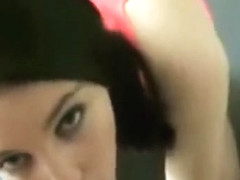 Pompino sulle scale del palazzo