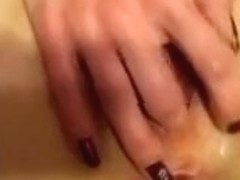 Fingering my pussy