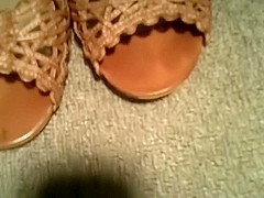 Tan flats